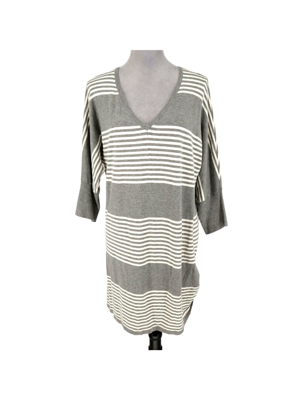 Torrid Sweater 2 Plus Size 2X Gray Ivory Stripe Ruched Side Hem Long Coastal
